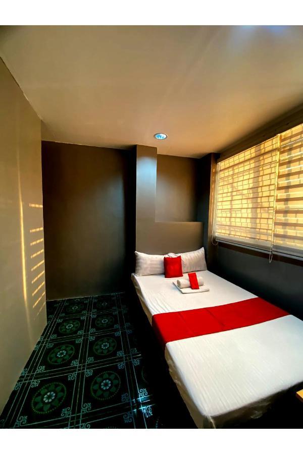 Oyo 104 Manila Venetian Hotel Eksteriør billede